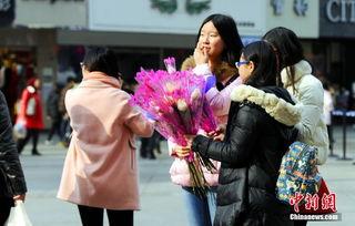 卖花女在线观看,爱与尊严的交响曲 第2张 卖花女在线观看,爱与尊严的交响曲 第2张