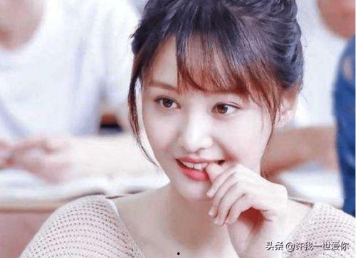 娱乐圈爽文吃瓜完结,吃瓜群众逆袭成顶流 第3张 娱乐圈爽文吃瓜完结,吃瓜群众逆袭成顶流 第3张